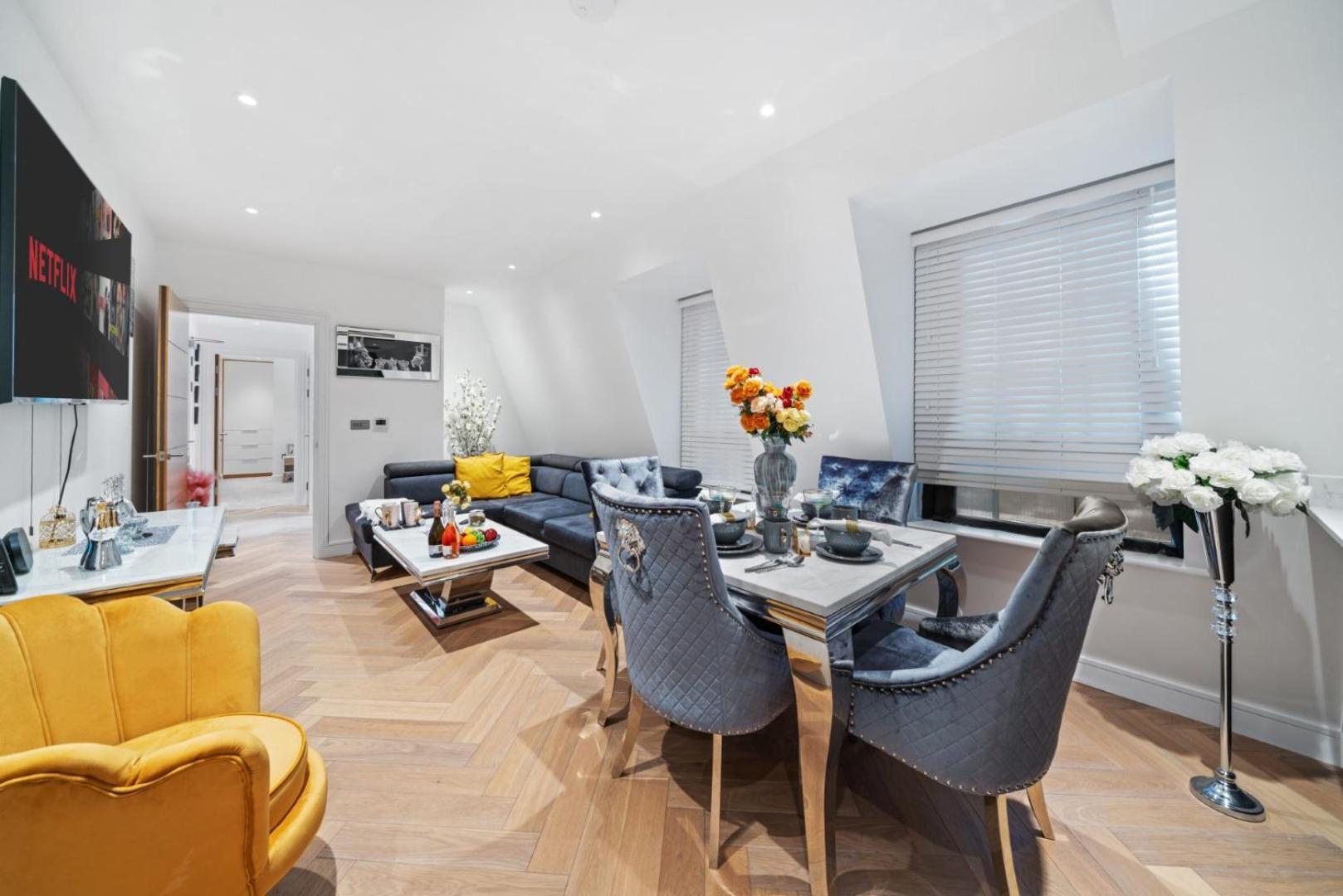 Stunning 1-Bedroom Penthouse In Marble Arch 72 伦敦 外观 照片
